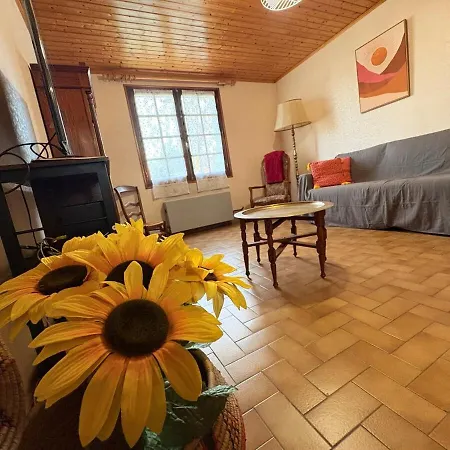 Vendégház La Rohannaise - Maison Charentaise Avec Sauna 3*