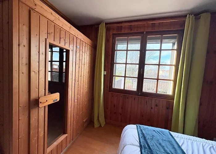 Сasa de vacaciones La Rohannaise - Maison Charentaise Avec Sauna